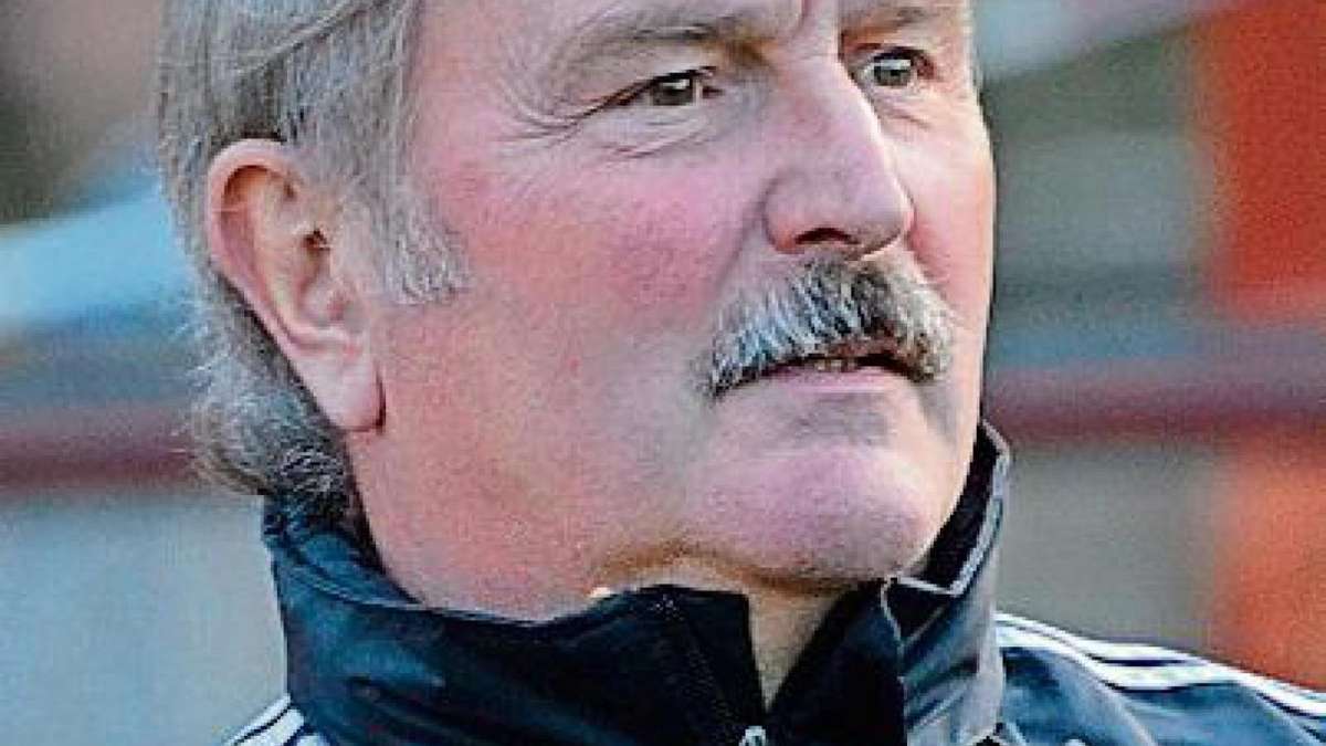 Lokalsport Bad Salzungen: Reinhard Stopfel gibt sein Traineramt ab