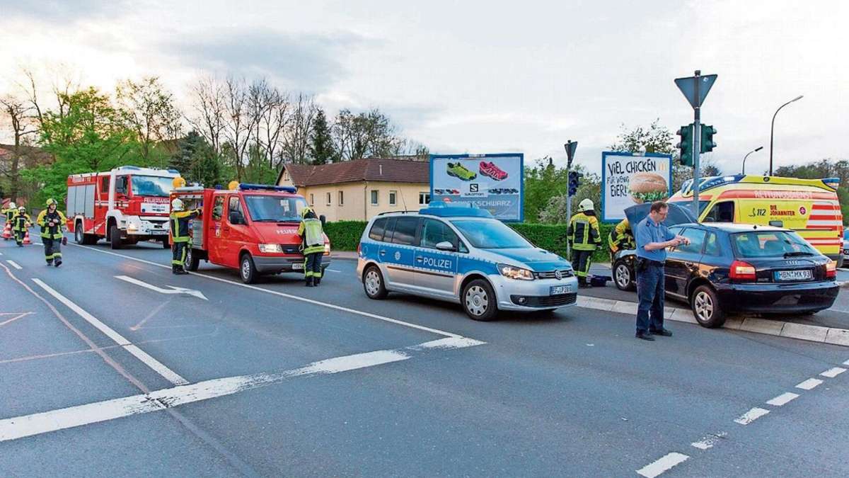 Hildburghausen: Crash an der Kreuzung