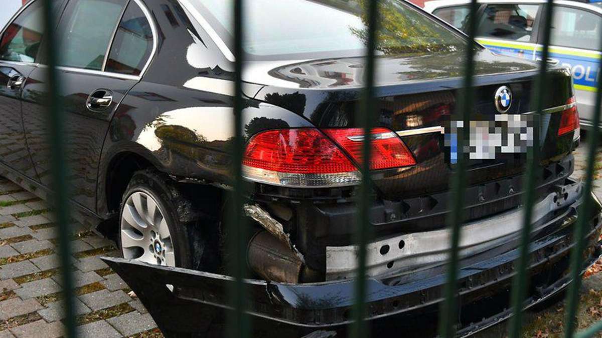 Thüringen: Spitzer Gegenstand zerstörte Reifen an Ramelows Dienstwagen