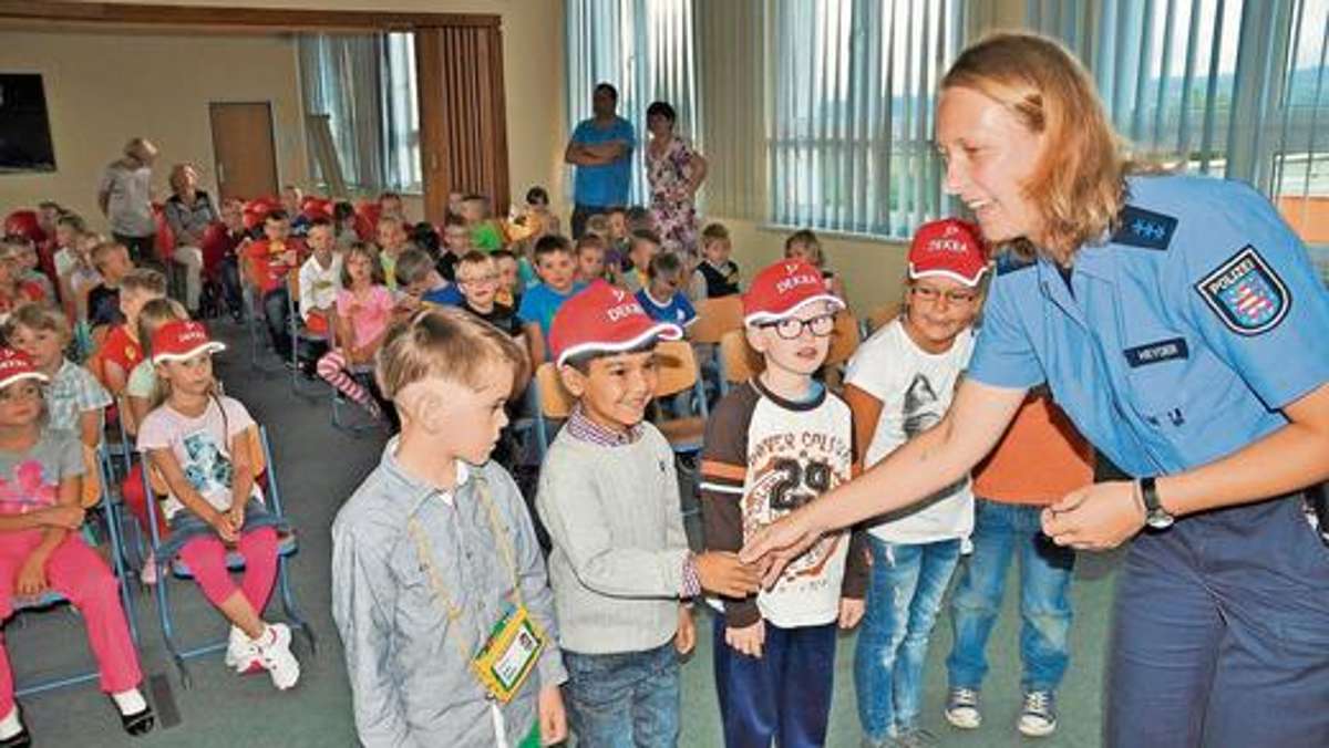 Ilmenau: Mützen für den Schulweg