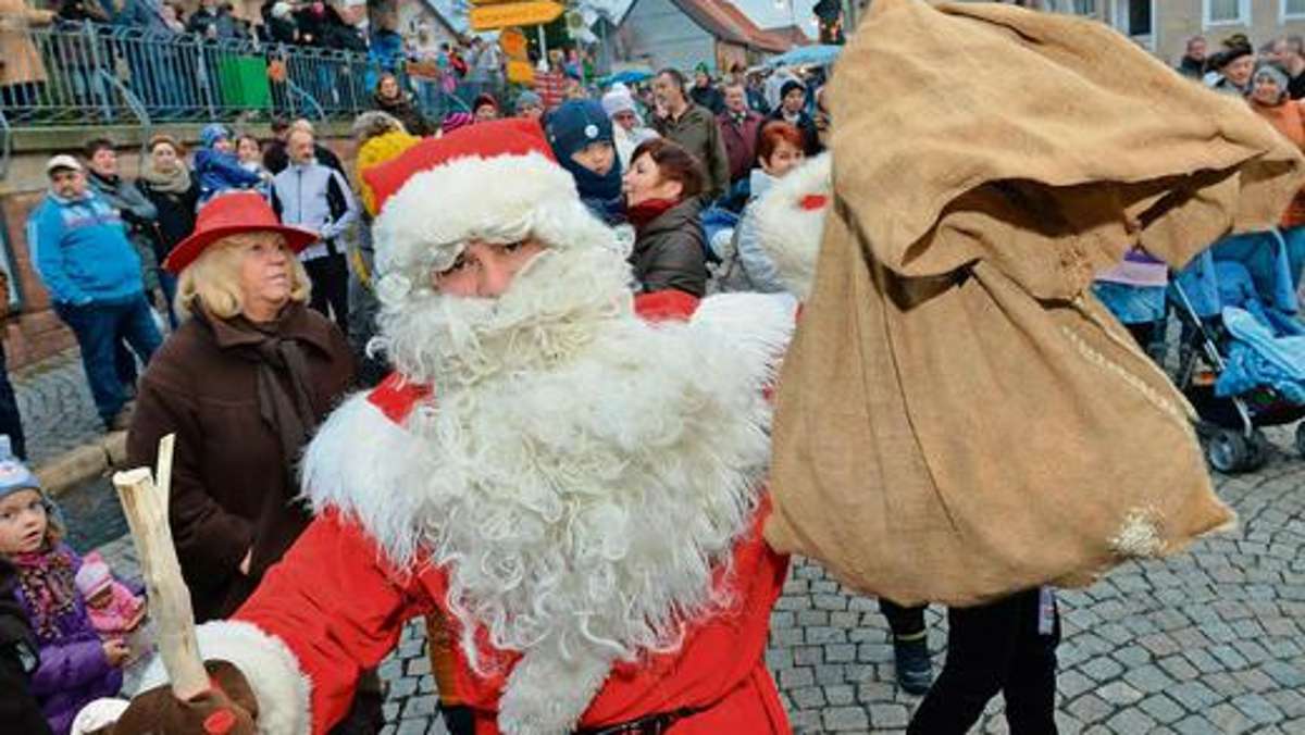 Sonneberg/Neuhaus: Erstmals zwei Tage Weihnachtsmarkt in Schalkau