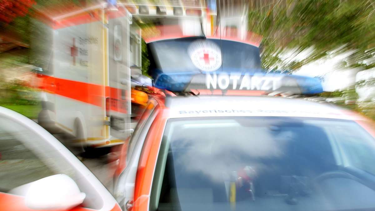 Thüringen: Drei Kinder unter Schwerverletzten nach Frontalcrash zweier Autos