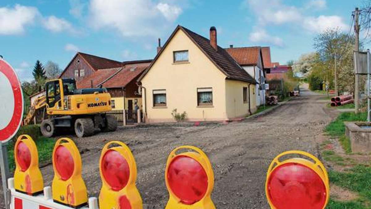 Rhön: Fahrbahn und Gehwege in Haselbach neu