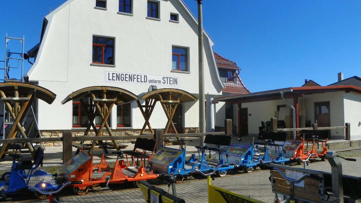 Thüringen: Feuer an Gericht und Bahnhof: Haft für 25-jährigen Serienbrandstifter