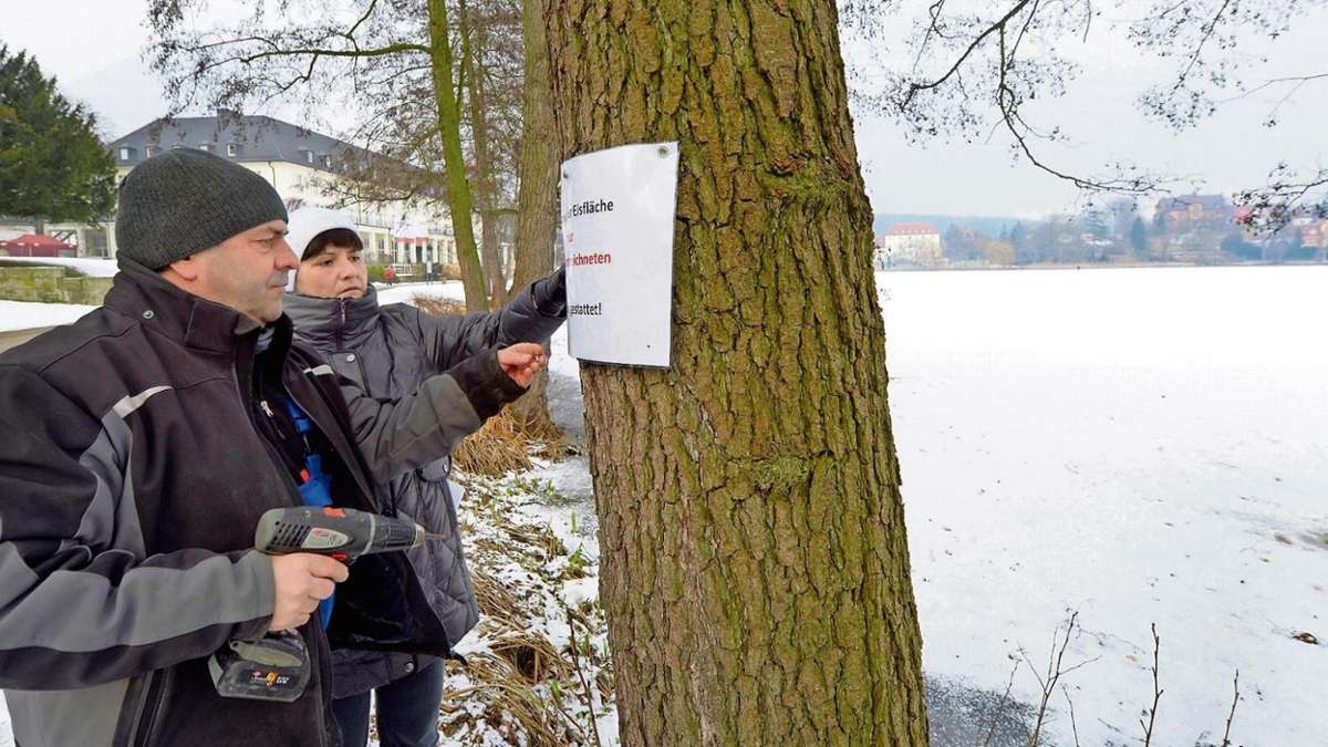 Bad Salzungen: Eisige Zeiten bescheren Burgsee betretbaren Eispanzer