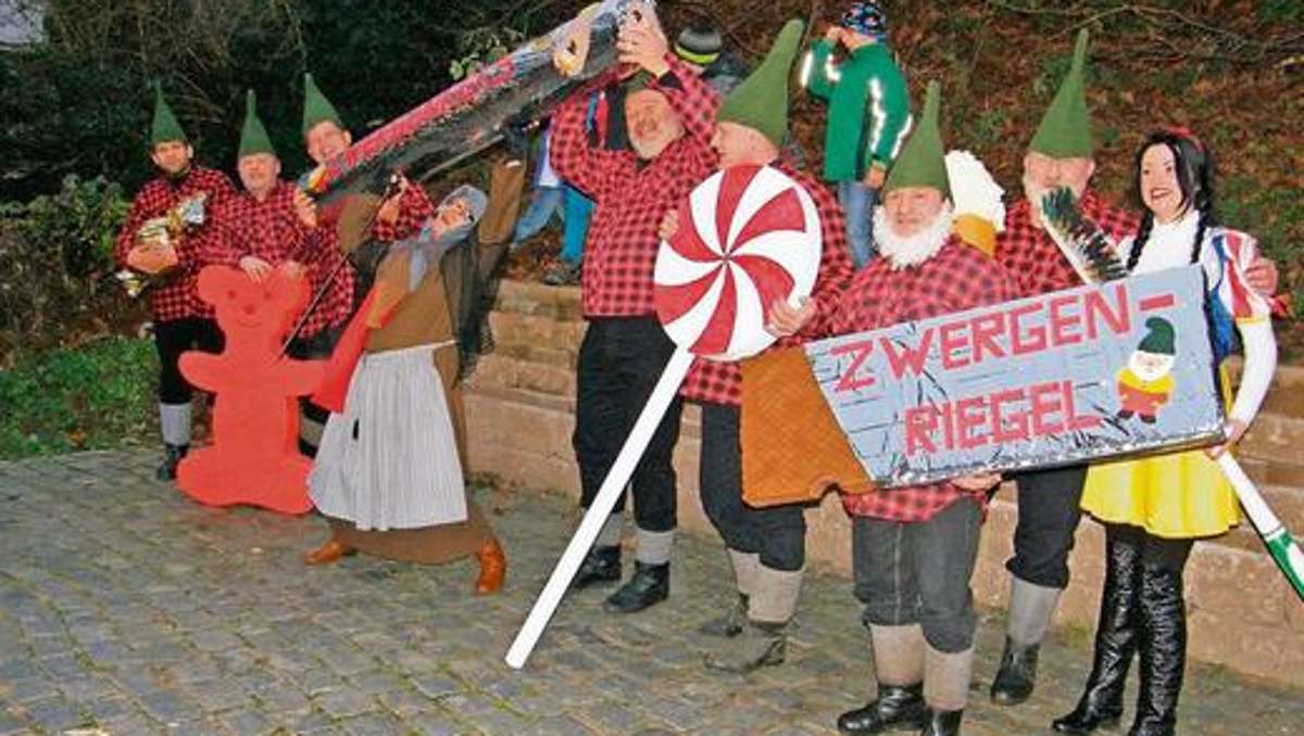 Suhl/ Zella-Mehlis: Löwenstarke Helfer für Albrechtser Adventsfest