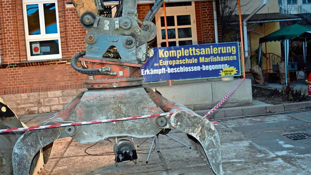 Thüringen: Schulsanierungen: Auch Kommunen müssen lange auf Handwerker warten