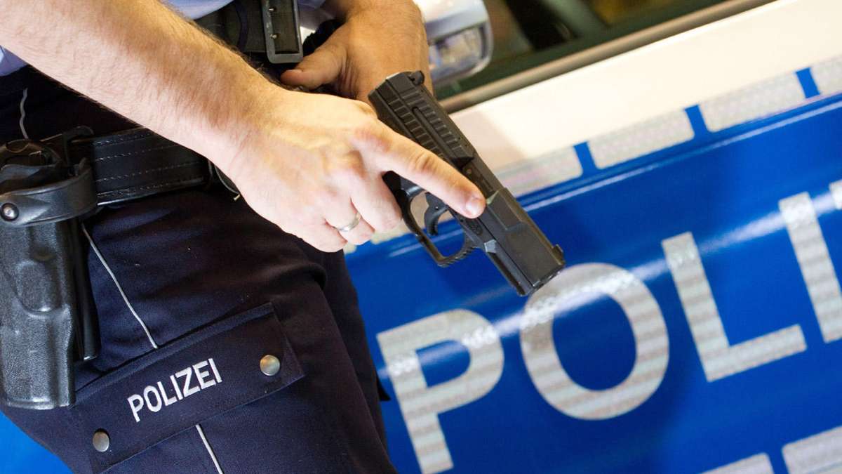 Thüringen: Mutmaßlicher Autodieb von Polizei angeschossen