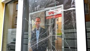 Extremismus: Tatverdächtiger gesteht Steinwürfen auf Parteibüros