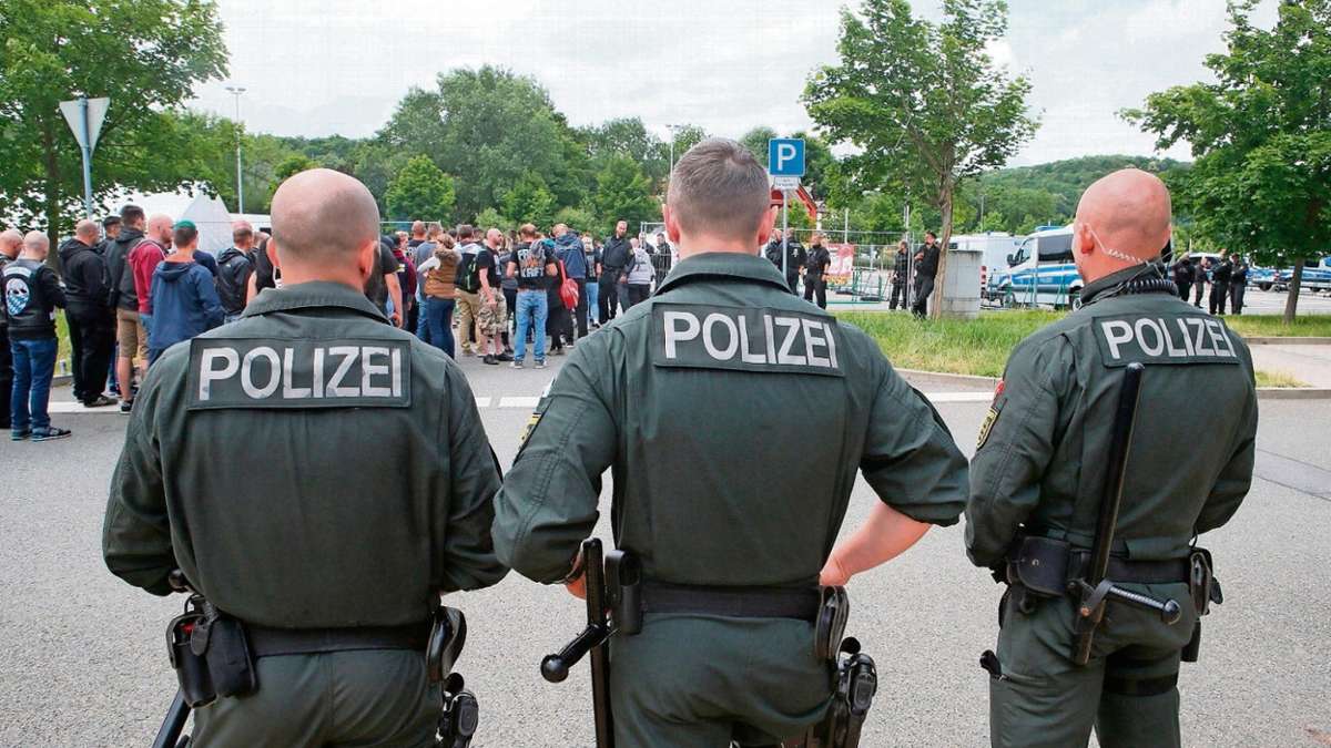 Thüringen: Tausend Polizisten für den Einsatz in Themar