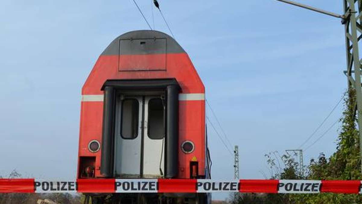 Thüringen: 14-Jähriger stirbt nach Stromschlag auf Eisenbahnwagen