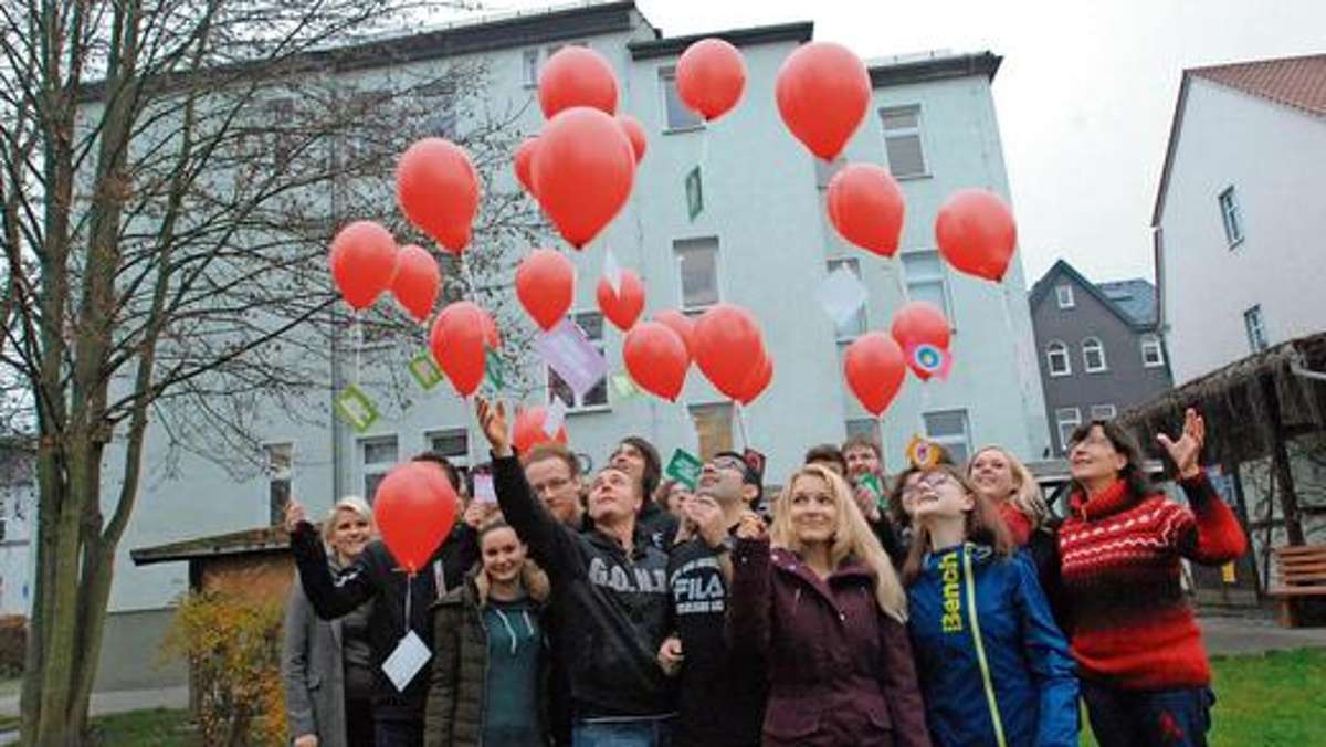 Ilmenau: Mit Ballons für mehr Toleranz geworben