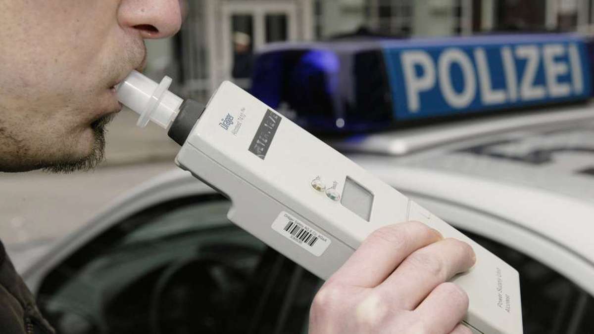 Thüringen: Drei Fahrer mit reichlich Promille intus erwischt: Spitzenreiter pustet 3,1