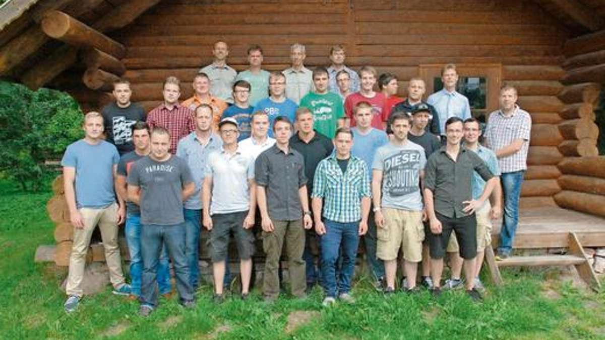 Ilmenau: 21 Forstwirte haben Zeugnis in der Tasche