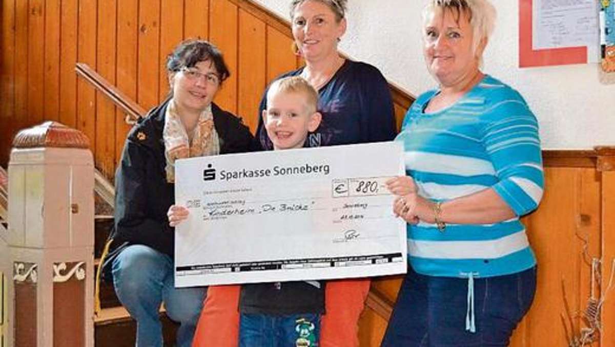 Sonneberg/Neuhaus: Kliniken spendeten für Heimkinder
