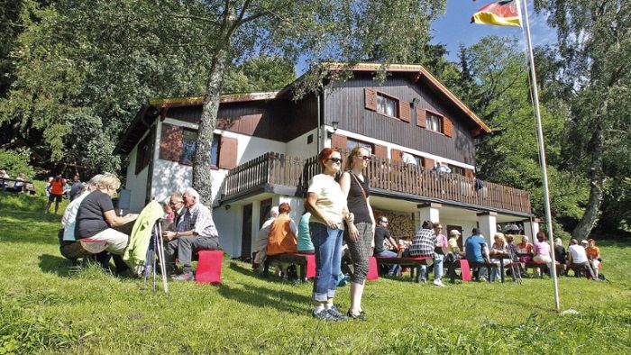 Unterwegs zu Pfingsten: Hütten und Bauden laden ein