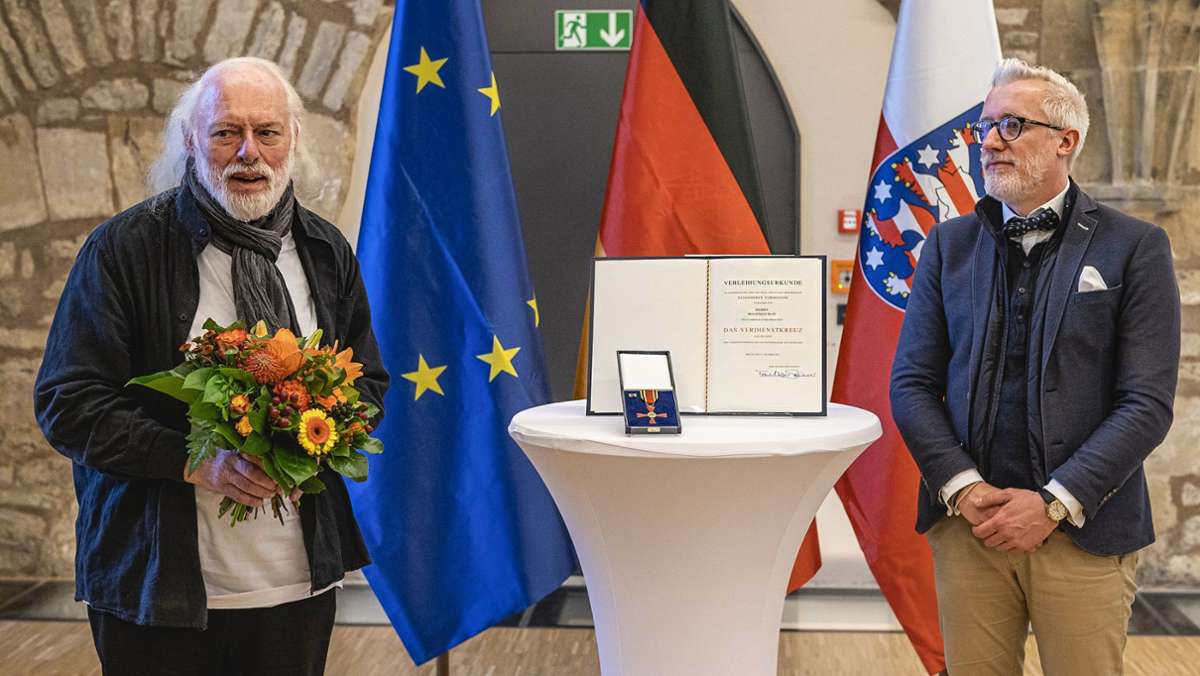 Ehre für Bürgerrechtler und Künstler: Verdienstkreuz am Bande für Manfred May