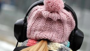 Experte: Kopfhörer vor allem bei Straßenlärm gefährlich