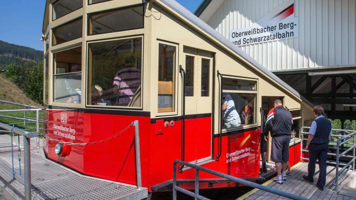 Ilmenau: Tourismus-Award für Oberweißbacher Bergbahn