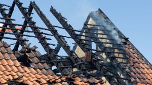 Großeinsatz: Brand in Römhild gelegt: Täter stürzte von Gerüst