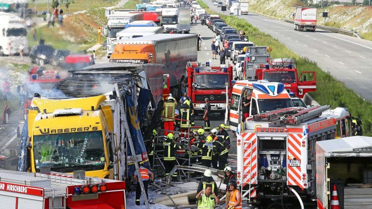 Schmalkalden: Lkw-Fahrer aus Schmalkalden stirbt bei Unfall auf A7