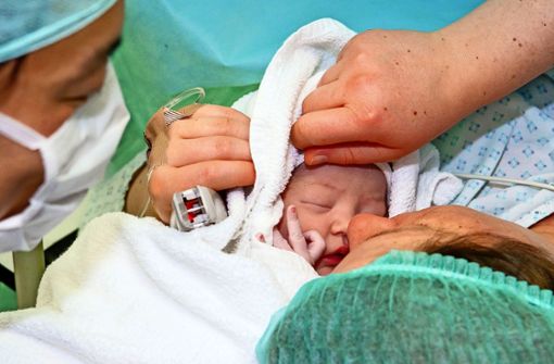 In wenigen Wochen Geschichte: Im Krankenhaus Hildburghausen werden bald keine Kinder mehr geboren. Foto: Daniel Karmann / dpa