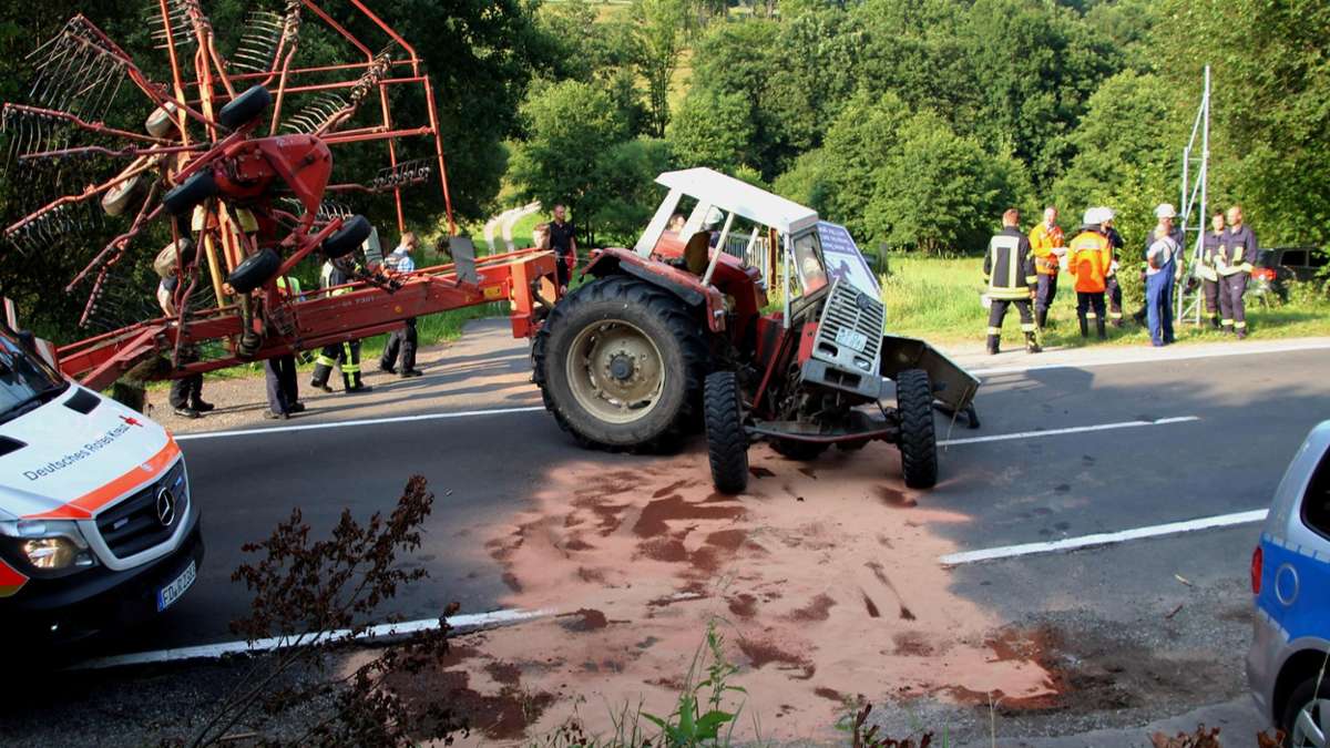 Rhön: Zwei Leichtverletzte, hoher Sachschaden
