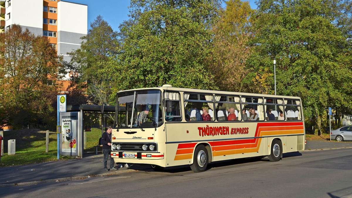 30 Jahre Busbetriebe: Nostalgiefahrten als Dank zum 30. der MBB