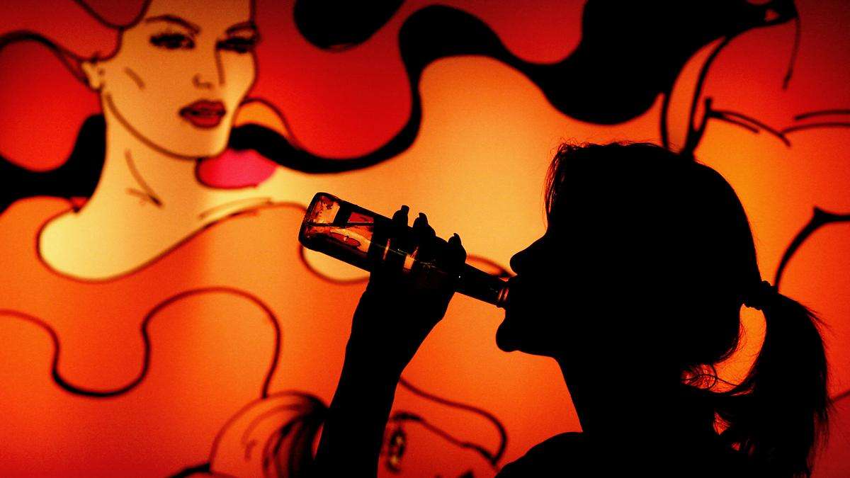 Thüringen: Frauen aus gutem Hause trinken im Alter mehr