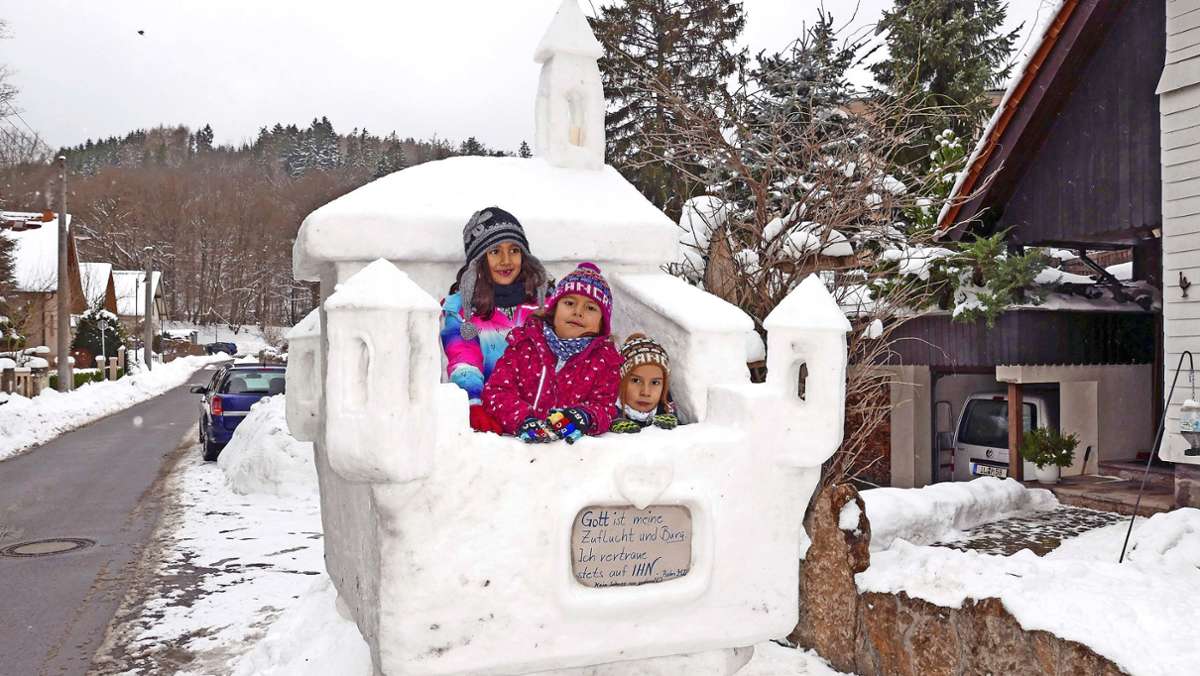 Schneeskulpturen: Eine ganz  eigene Winterwelt