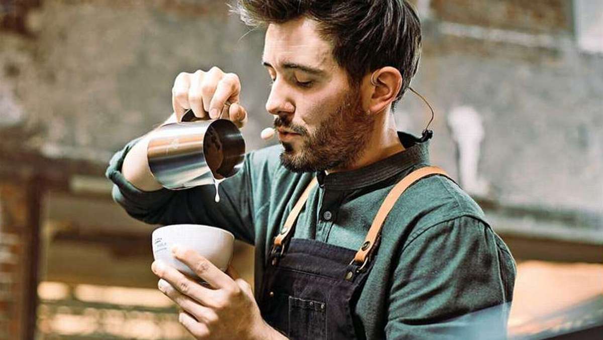 Kaffee-Meisterschaft: Kunstwerke auf Milchschaum