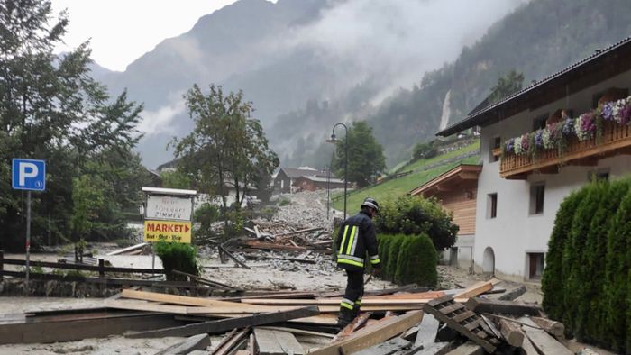 Heftige Unwetter in Urlaubsregionen: Erdrutsche in Südtirol und Trentino