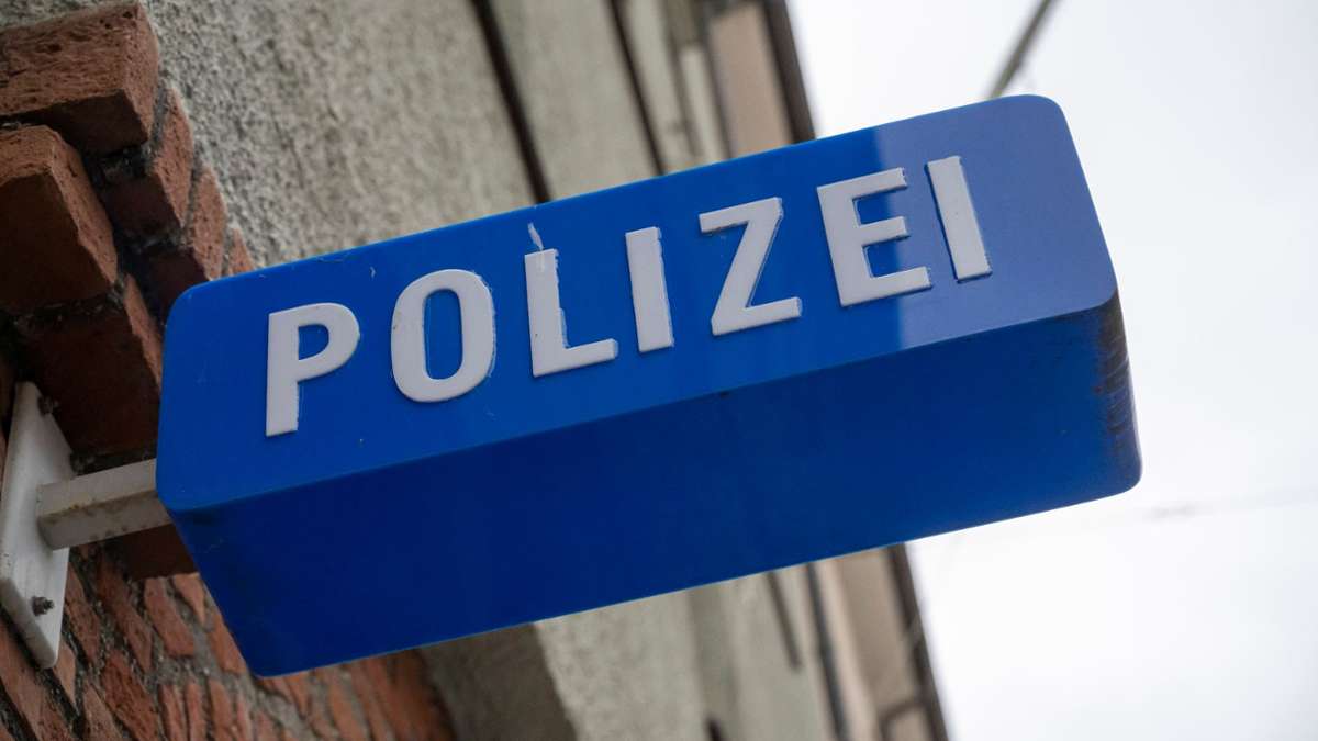 Bad Kissingen: Mann wirft bei Durchsuchung illegale Waffen aus dem Fenster