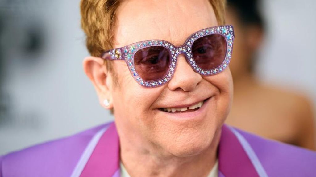 Britischer Popstar: Elton John bekommt eigene Briefmarkenserie