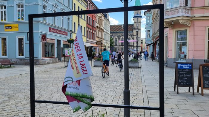 Zerstörungswut in Meiningen: Radel-Aktions-Plakate zerstört