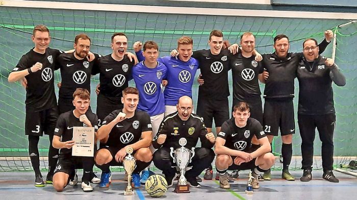 Hallenfußball: XXL-Cup: Sonneberg jubelt zum ersten Mal