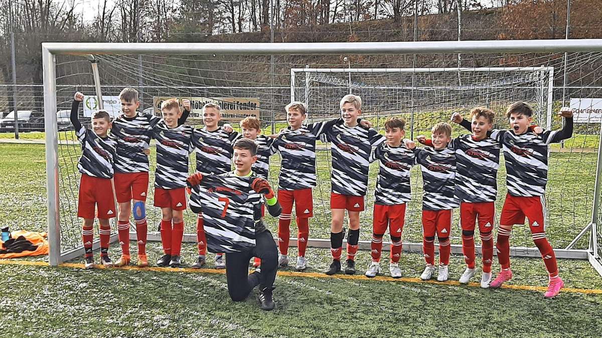 Fußball, D-Jugend-Verbandsliga: Schöne Geste für den Teamkameraden