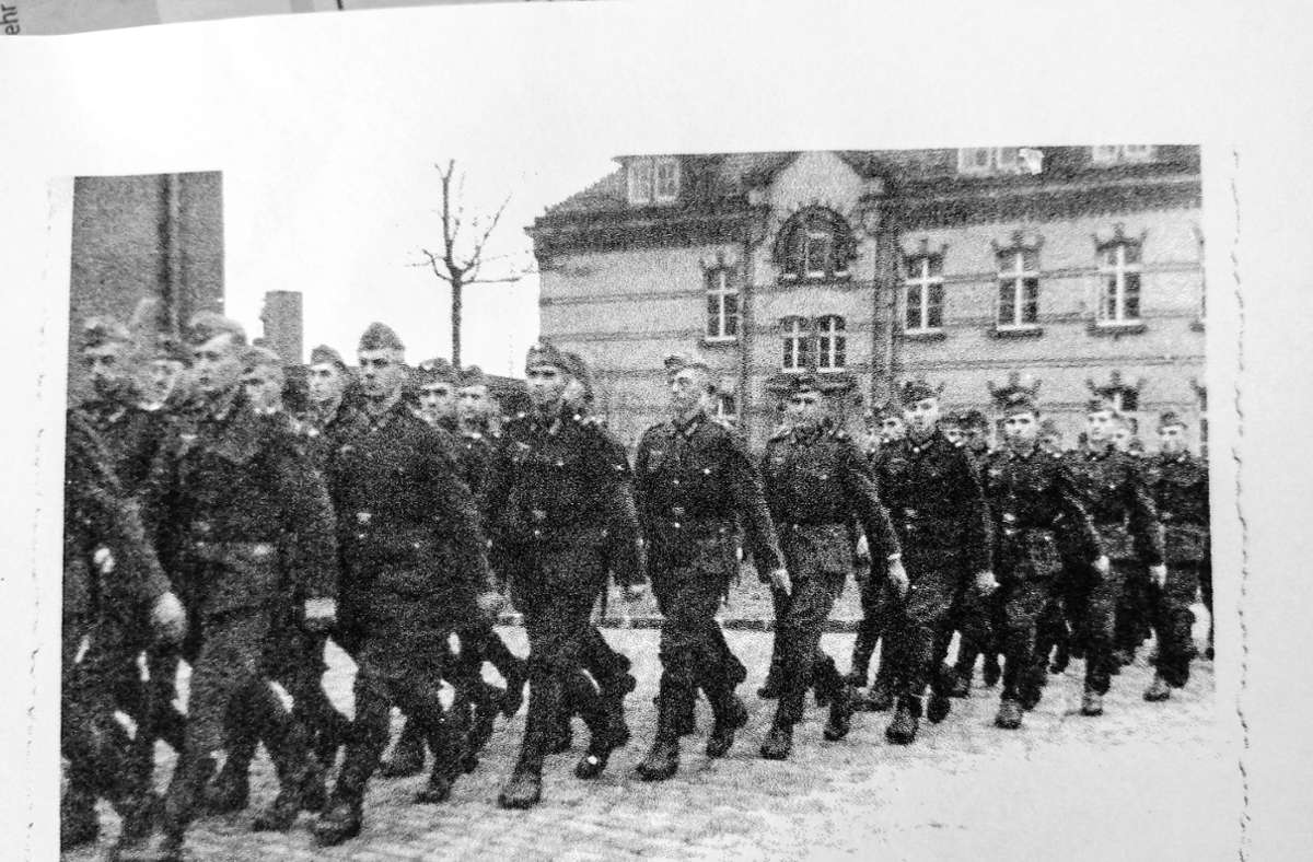 Einberufung der jungen Männer für den Einsatz an den Fronten im Zweiten Weltkrieg. Foto: privat