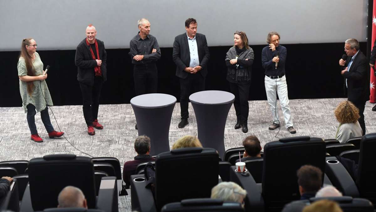 Filmpremiere „Arena 196“: Südthüringer Politik als großes Kino