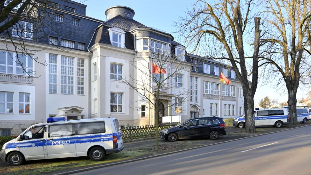 Bad Liebenstein: Schleuser-Vorwurf: Anklage gegen Bürgermeister