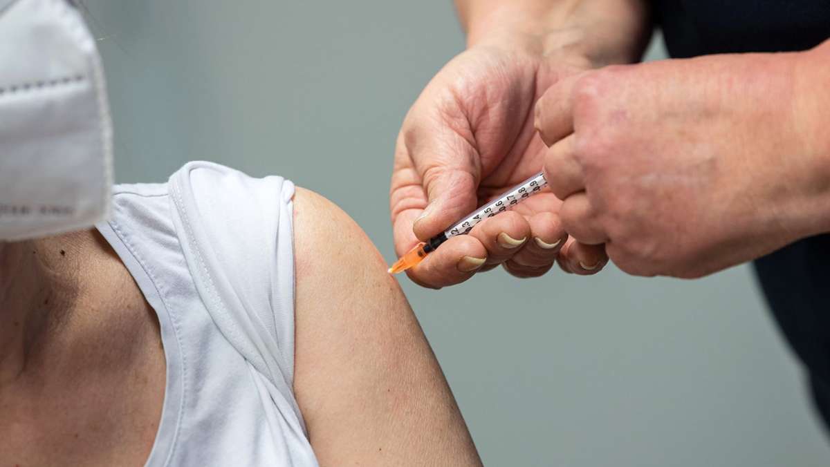 Antworten auf Leserfragen: Wie sicher ist die Corona-Impfung?