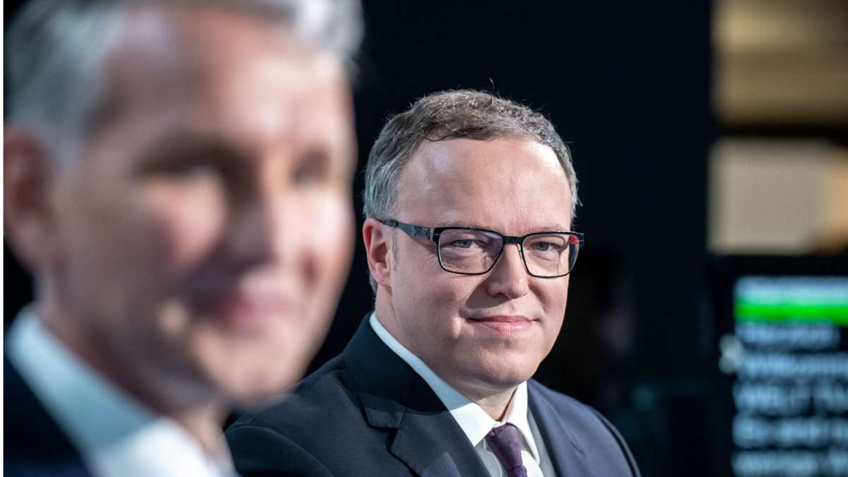 TV-Duell in Thüringen: CDU-Chef schlägt Höckes Hand aus