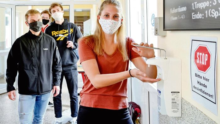 Erfurt verschärft Anti-Corona-Maßnahmen an Schulen und Kitas