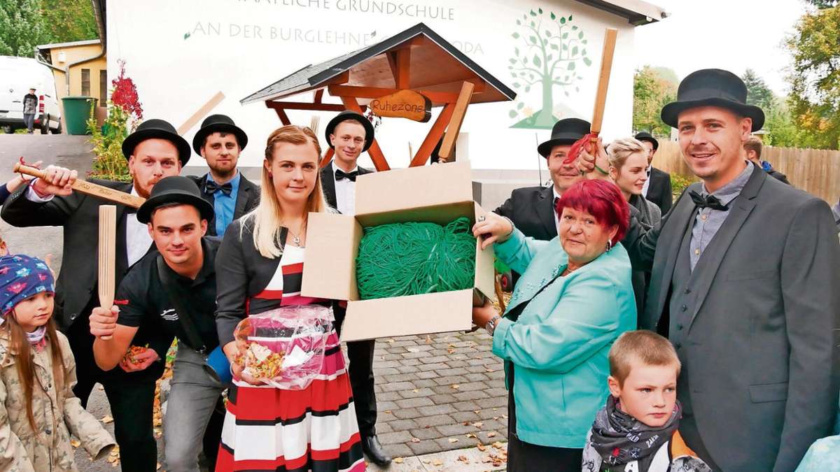 Ilmenau: Überraschung für die Grundschüler