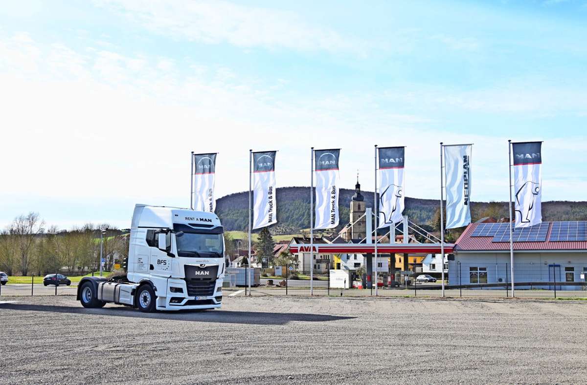 Die FHS GmbH Sülzfeld investierte rund 600 000 Euro in den Platz für die Truck-Vermietung und eine darauf geplante Servicehalle.