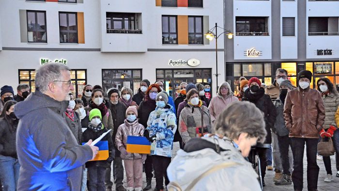 Mahnwache in Meiningen: Das große Hoffen auf einen raschen Frieden