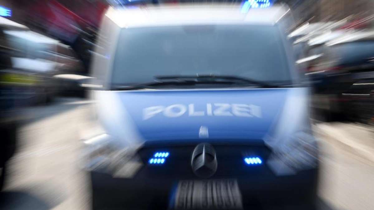 Thüringen: Sieben Verletzte und umgekippter voller Geldtransporter auf A4
