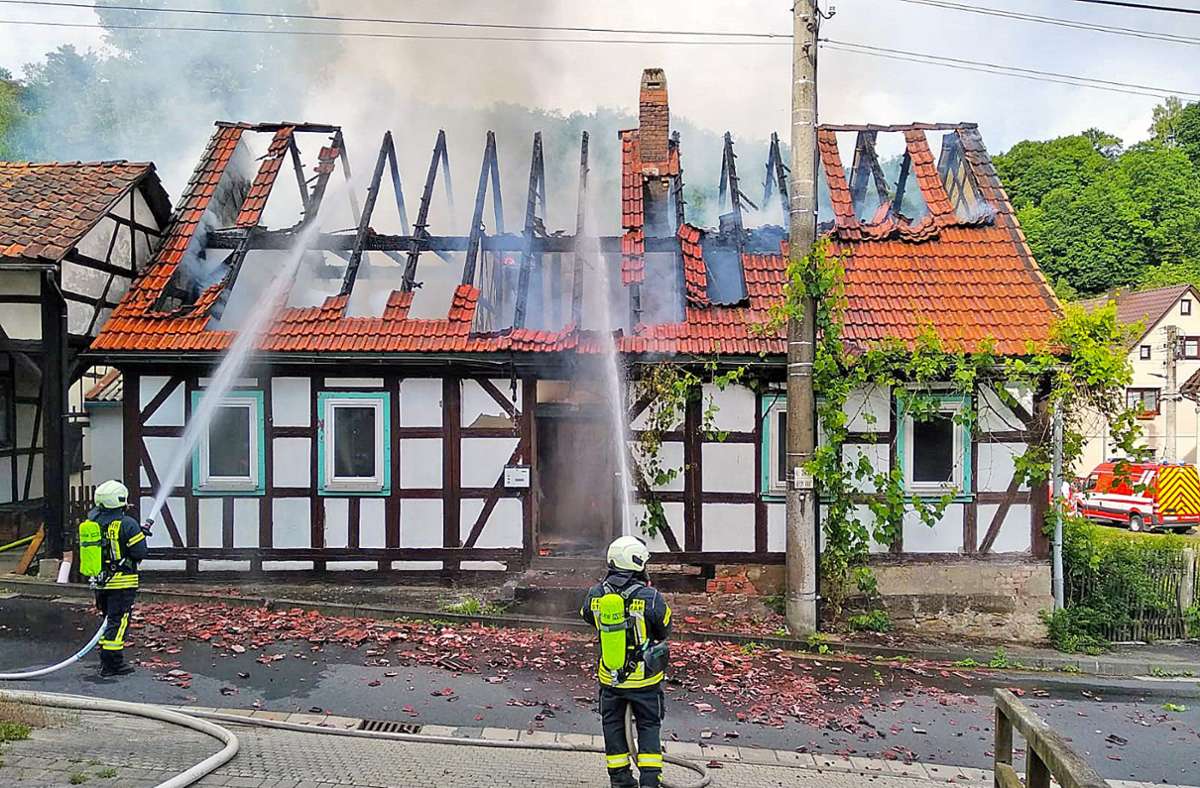 Beim Hausbrand in Grub im vergangenen Jahr  war die  Themarer Wehr gefragt. Foto: Feuerwehr