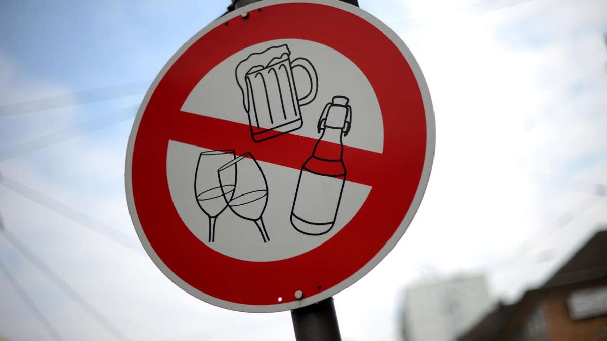 Thüringen: Gericht: Alkoholverbot beim Rechtsrock-Konzert ist zulässig