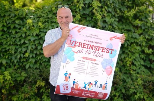 Bürgermeister Jan Heineck hat für das erste Vereinsfest seit 2019 extra Plakate drucken lassen. Foto: /Ulricke Bischoff